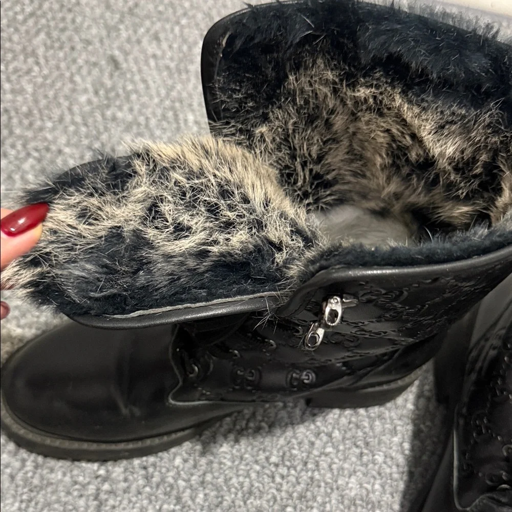 Gucci Women's Black Lace-Up winter Boots - Picture 2 of 6